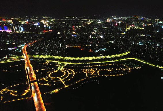 荆州滨江风情带夜景